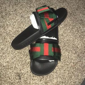 Gucci flip flops